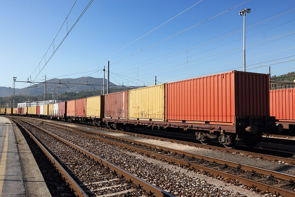 containers transport